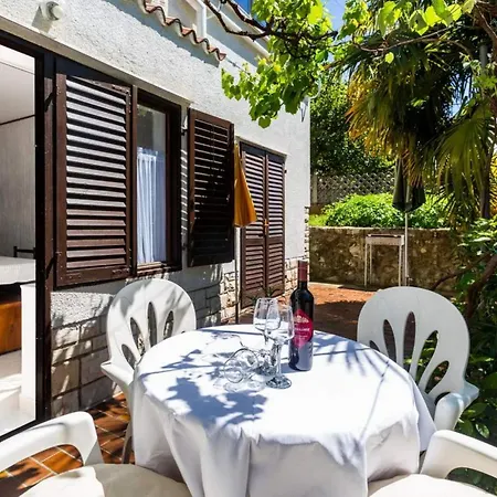 Διαμέρισμα Sunset 2 *